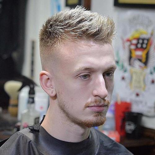 Män's Spiky Fade Haircut